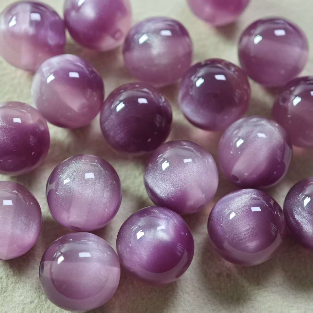 K026【20pcs】12mm resin bead