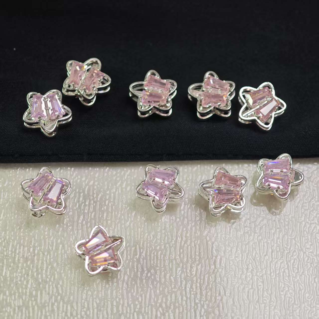 A052【2pcs】 Zircon