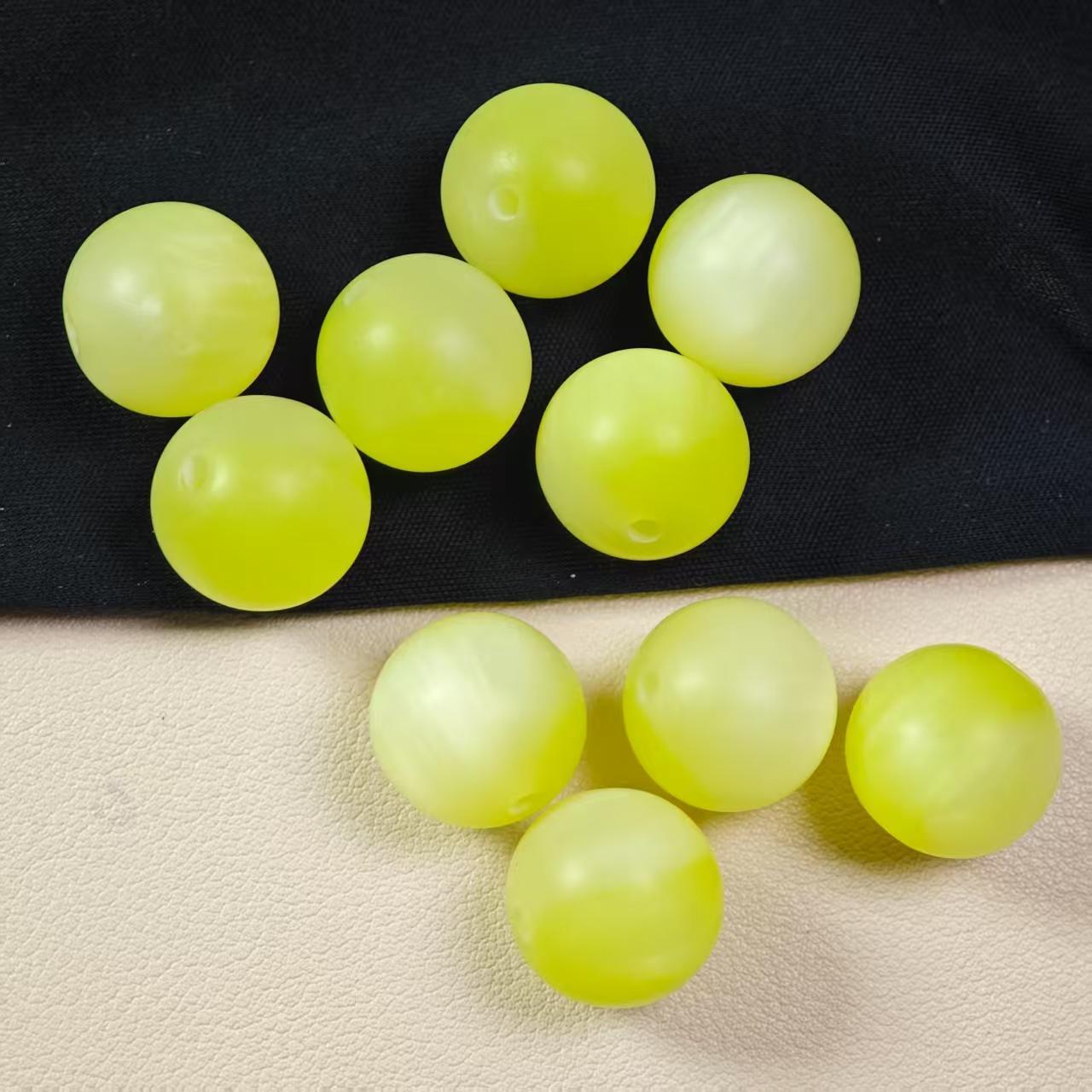 E164【10pcs】 16mm resin beads