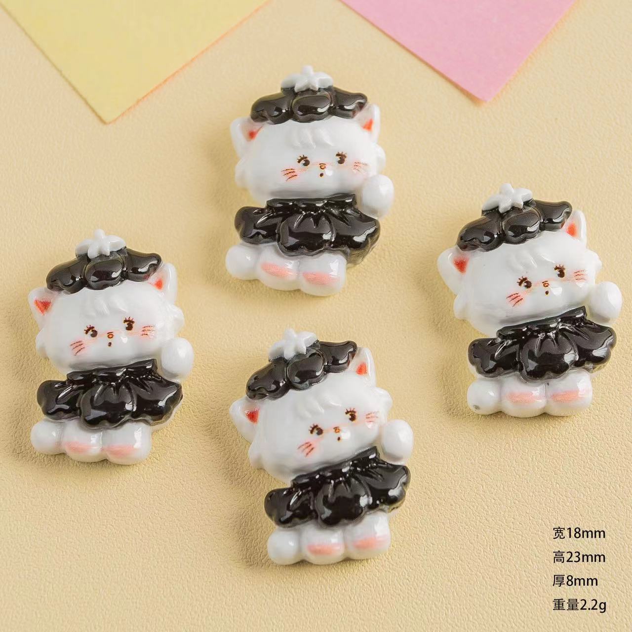 A0904 black and white cat(pre-sale)