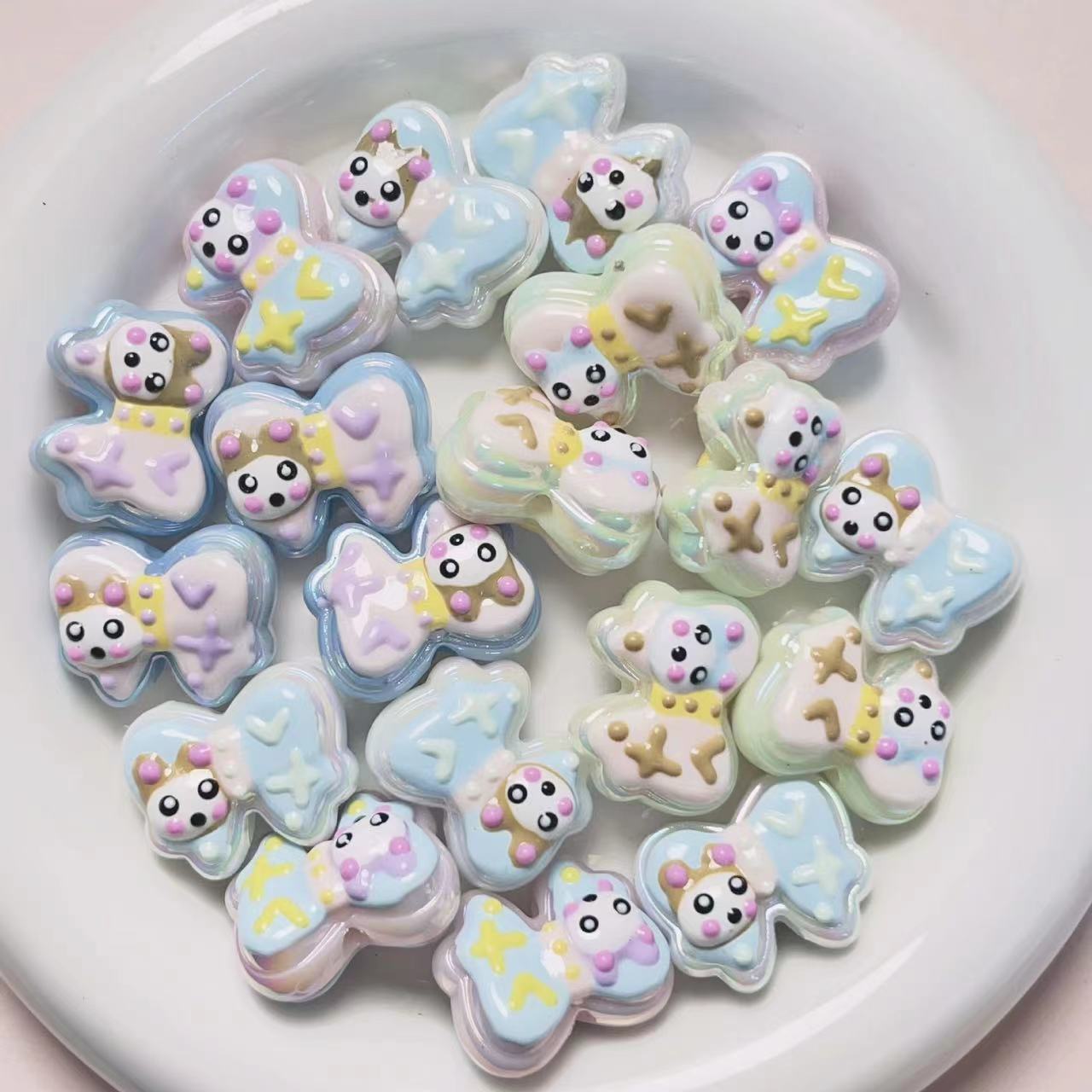 A0915 Hand Painted bow tie beads(pre-sale)