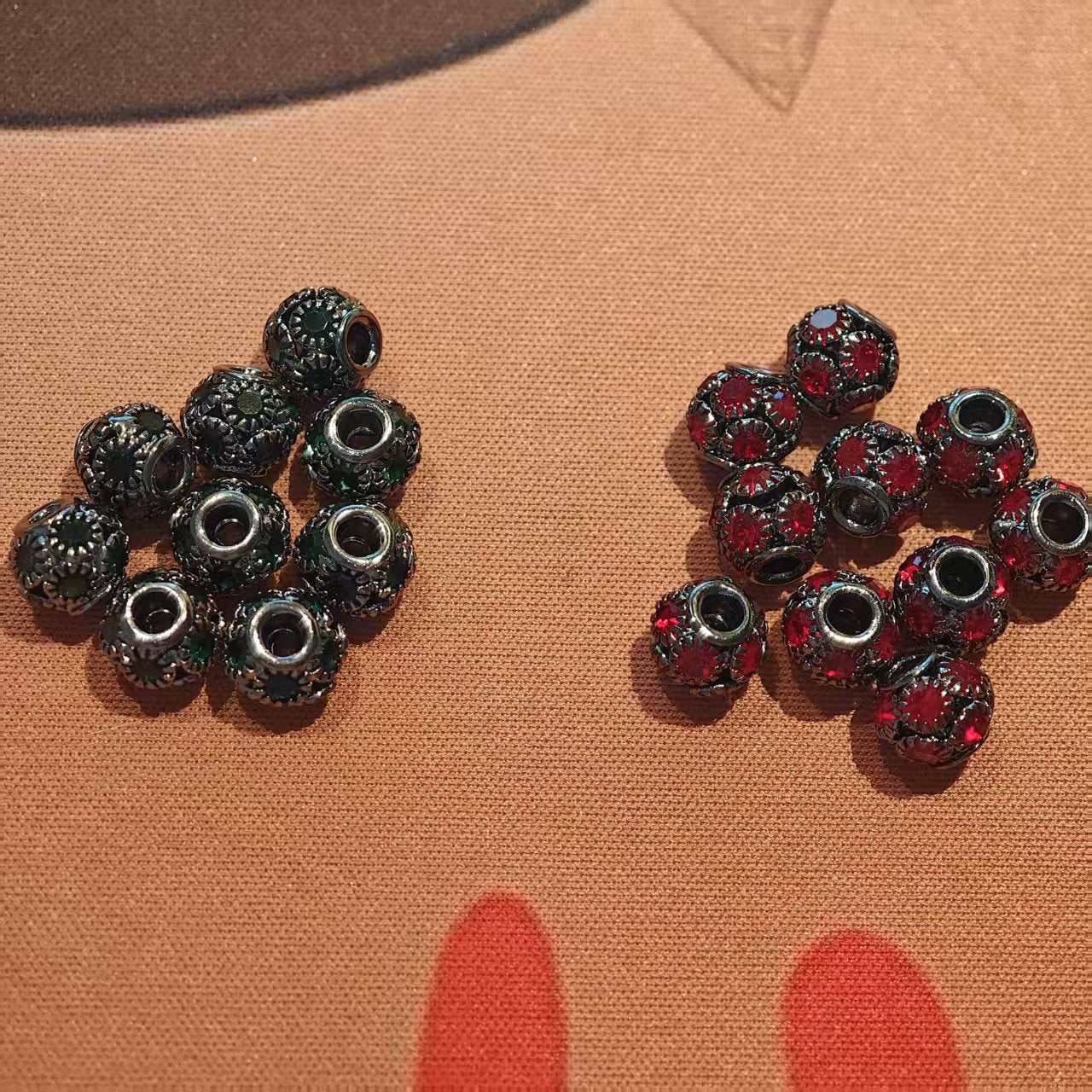 AJ207【20pcs/8mm Spacer Beads (10 Black + 10 Red) - Jewelry Making Separators