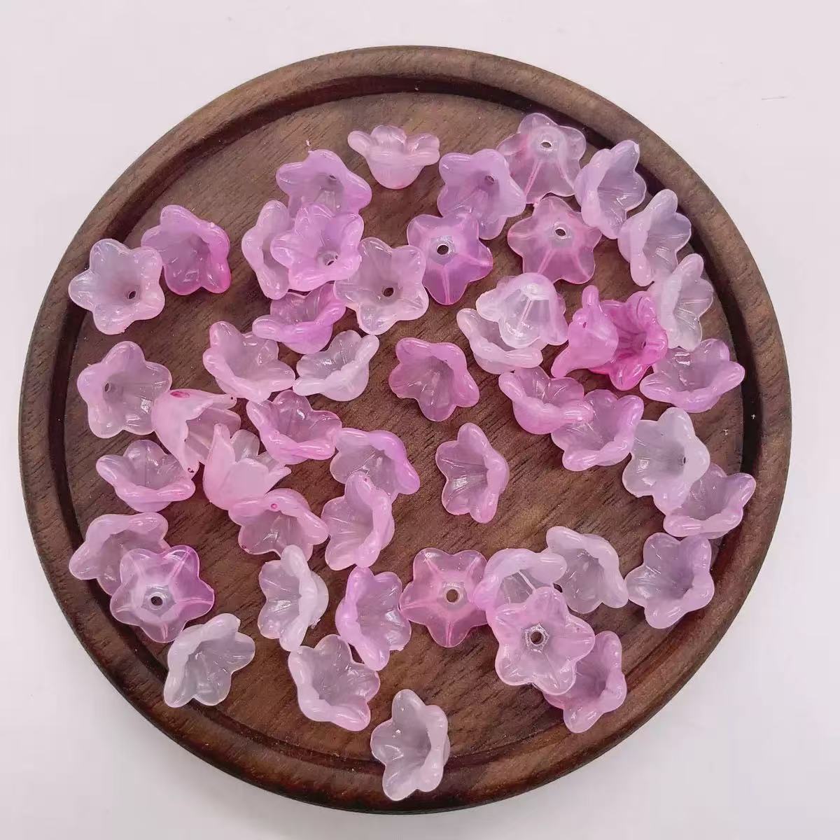 AJ076 【Ready stock】 179pcs Two-Tone K3 Acrylic Color-Coated Morning Glory Beads - 12mm