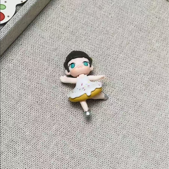 Yv096【presale】molly doll