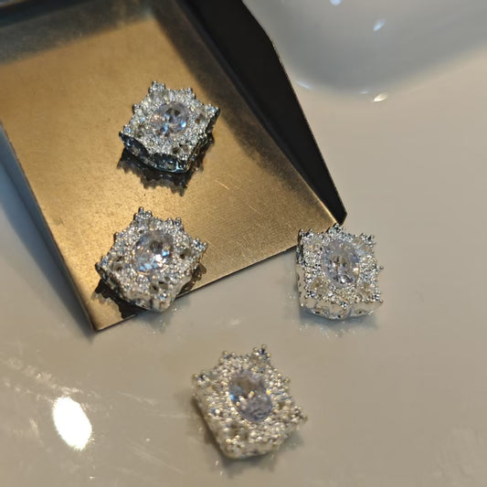 AJ161【4pcs Magic Box with 12 Holes for Zircon Stones