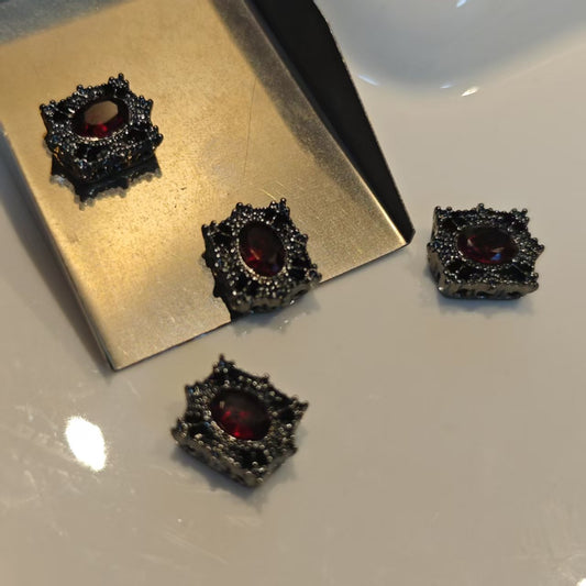 AJ160【4pcs Magic Box with 12 Holes for Zircon Stones