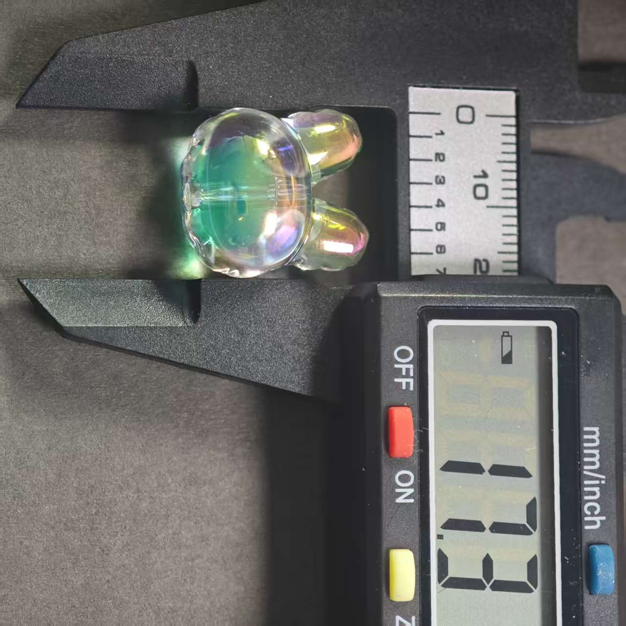 新004 22 Pcs 17.3mm Bunny Shaped Acrylic Beads