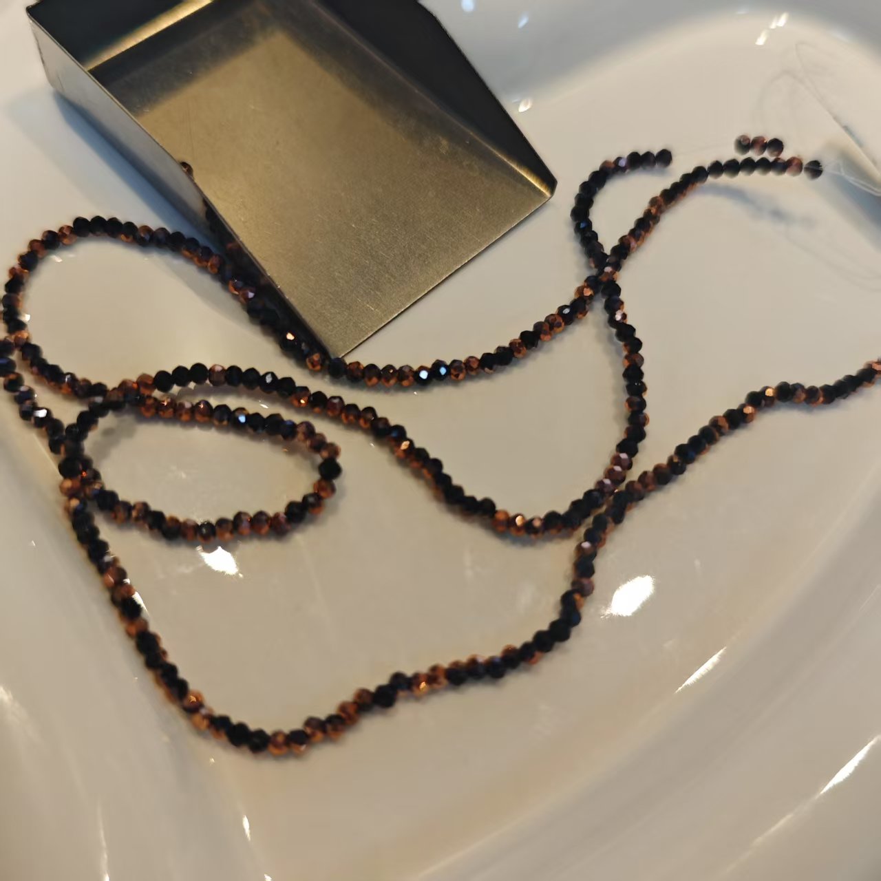 AJ154【1mm Seed Beads