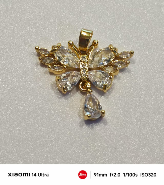 AJ374【Delicate Butterfly Pendant Charm - Elegant Jewelry for Necklace, Bracelet DIY