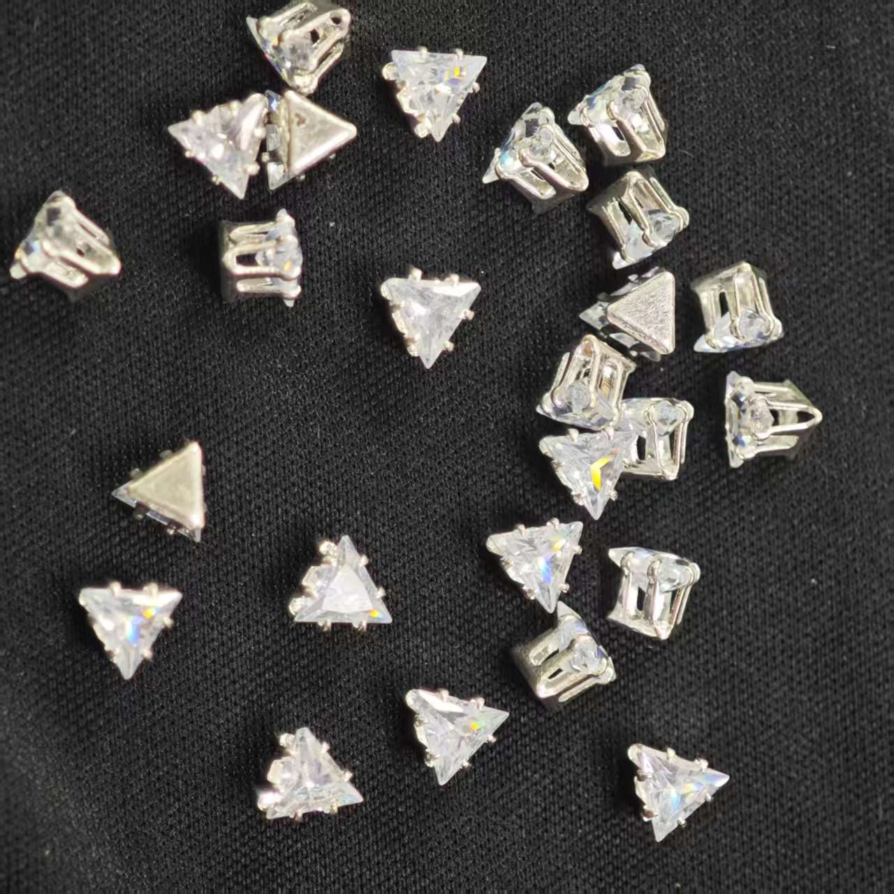 A019【25pcs】 Zircon