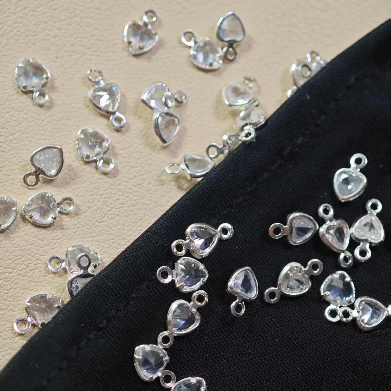 A025【20pcs】 Zircon