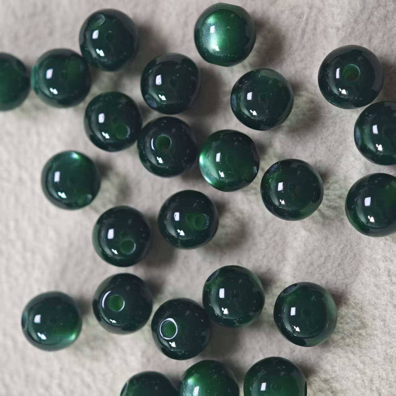 D000【25pcs】 6mm resin beads