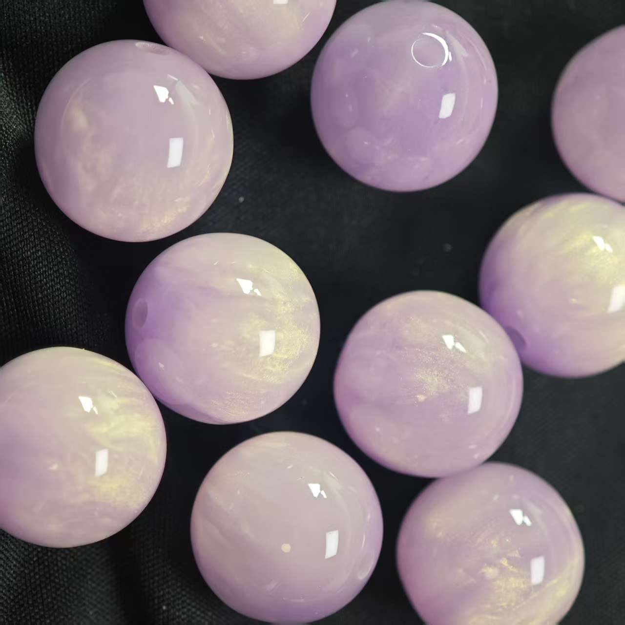 E005【10pcs】 16mm resin beads