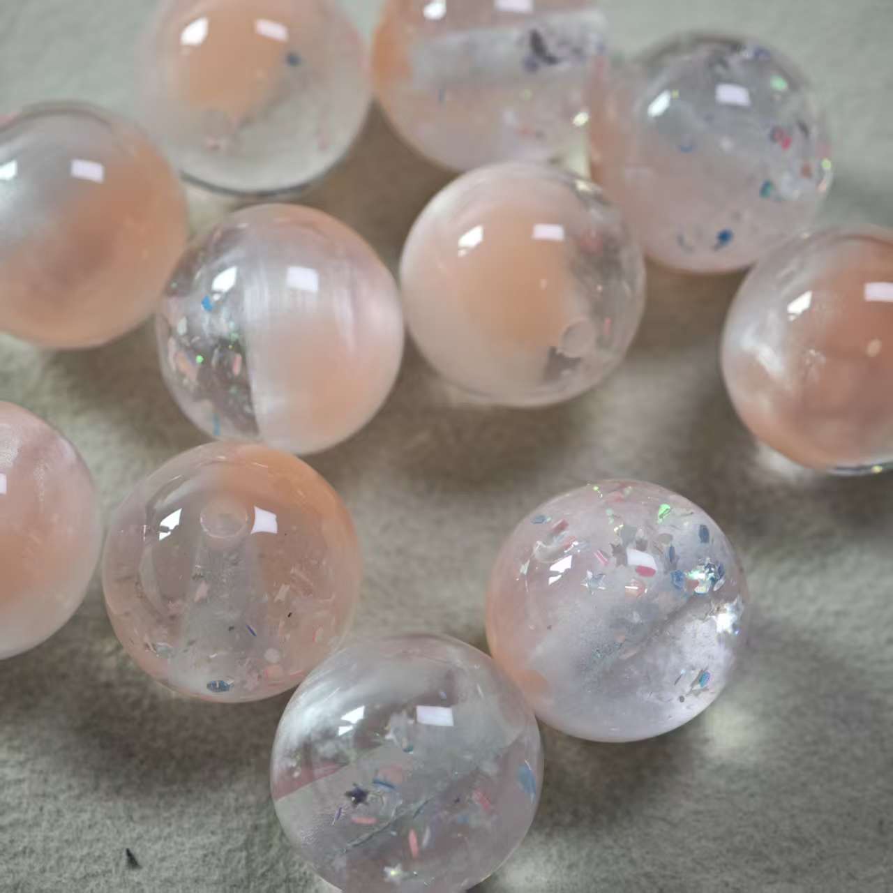 E015【5pcs】 16mm resin beads