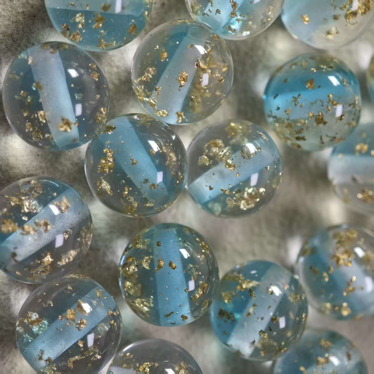 K023【20pcs】12mm resin bead