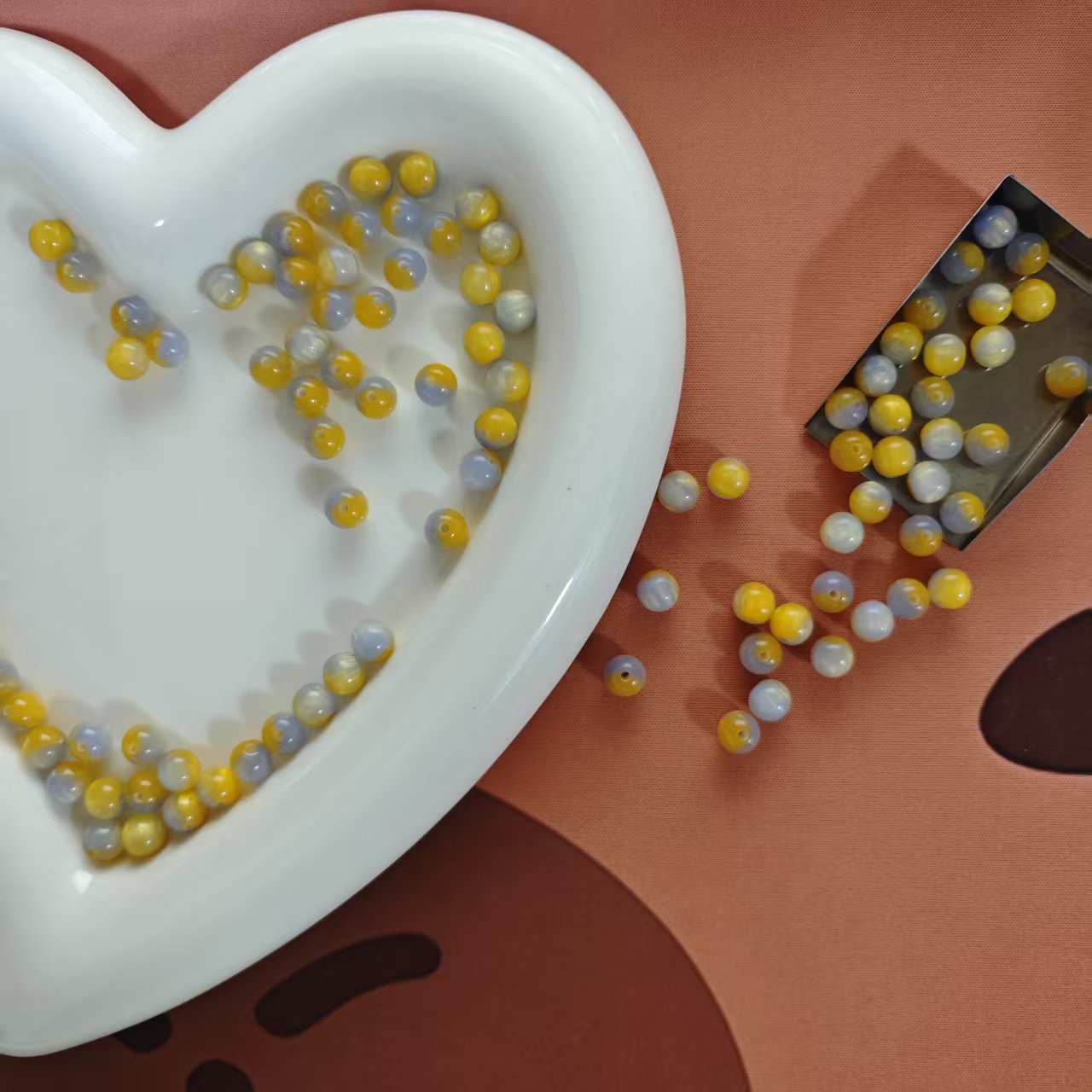 AJ004【Ready stock】Resin Beads - 8mm, Yellow Gray, Pack of 100