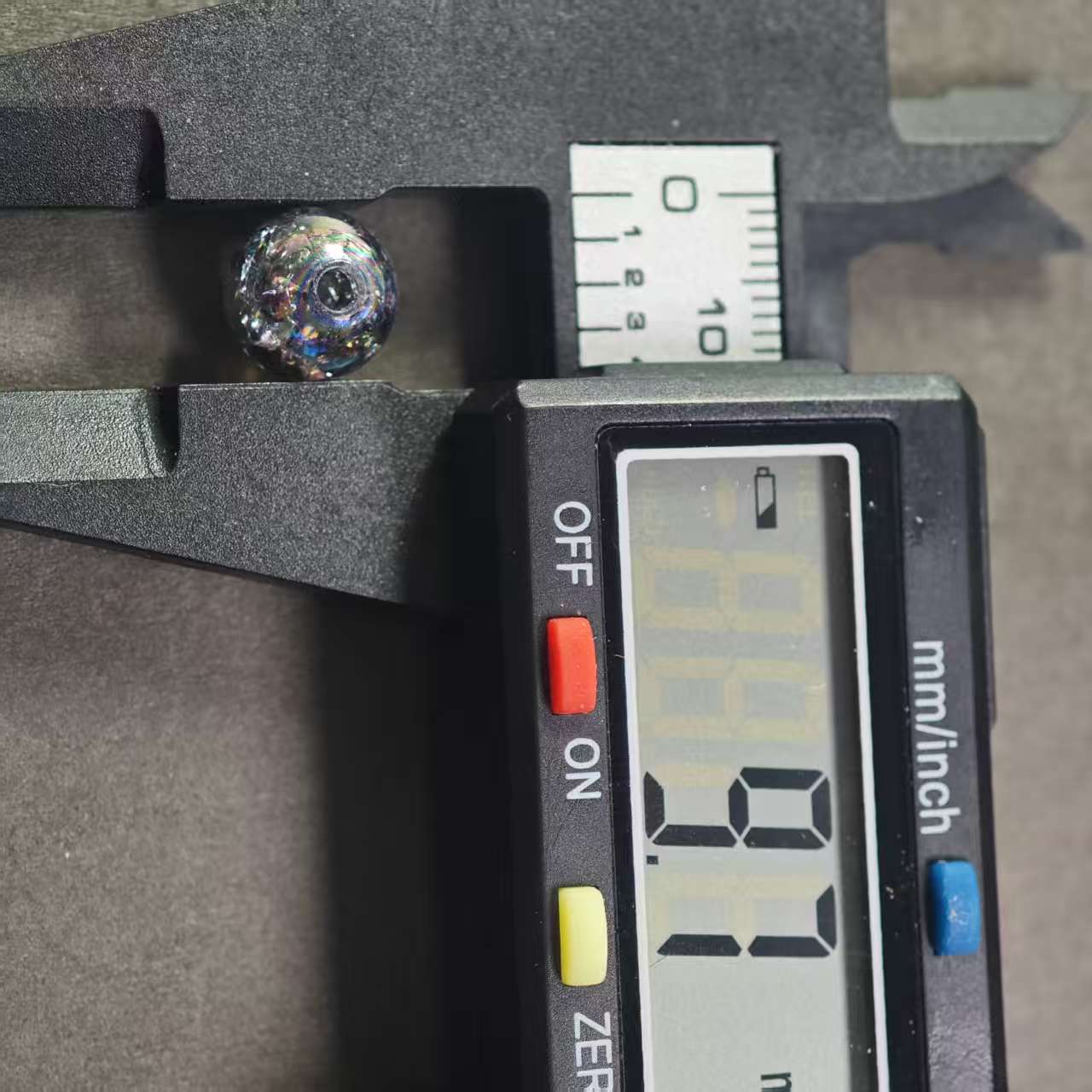 新013 50Pcs 10mm resin Beads