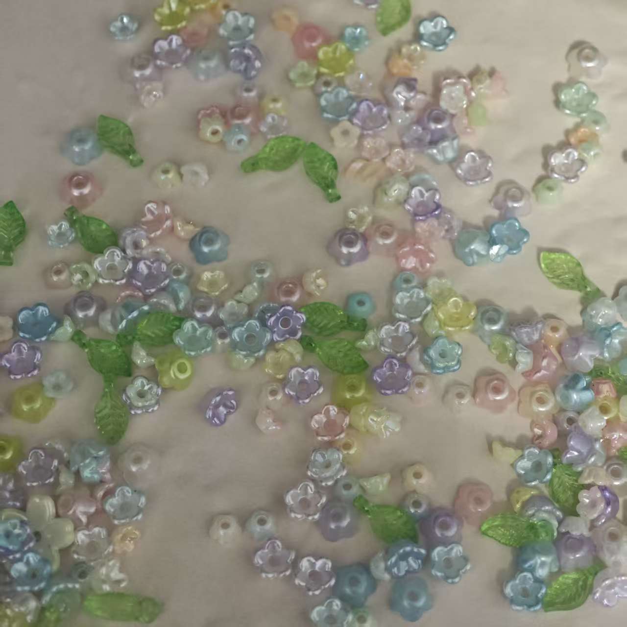 Z051【50ml】petal beads