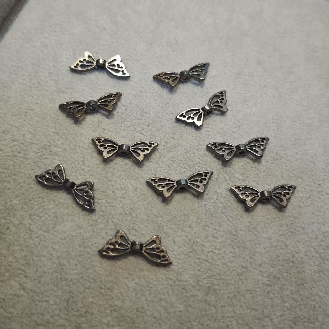 AJ253 【20pcs Butterfly Wing Spacer Beads - Jewelry Making Charms for DIY Bracelets Necklaces
