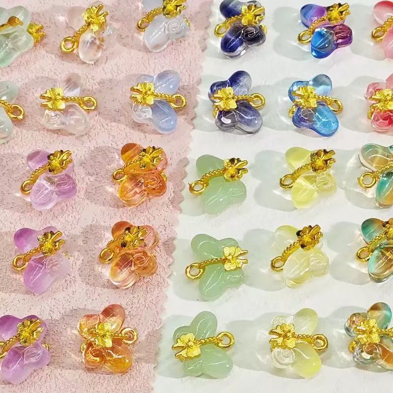 AJ075【Ready stock】20pcs Glass 3D Transparent Butterfly Pendants & Spacer Beads