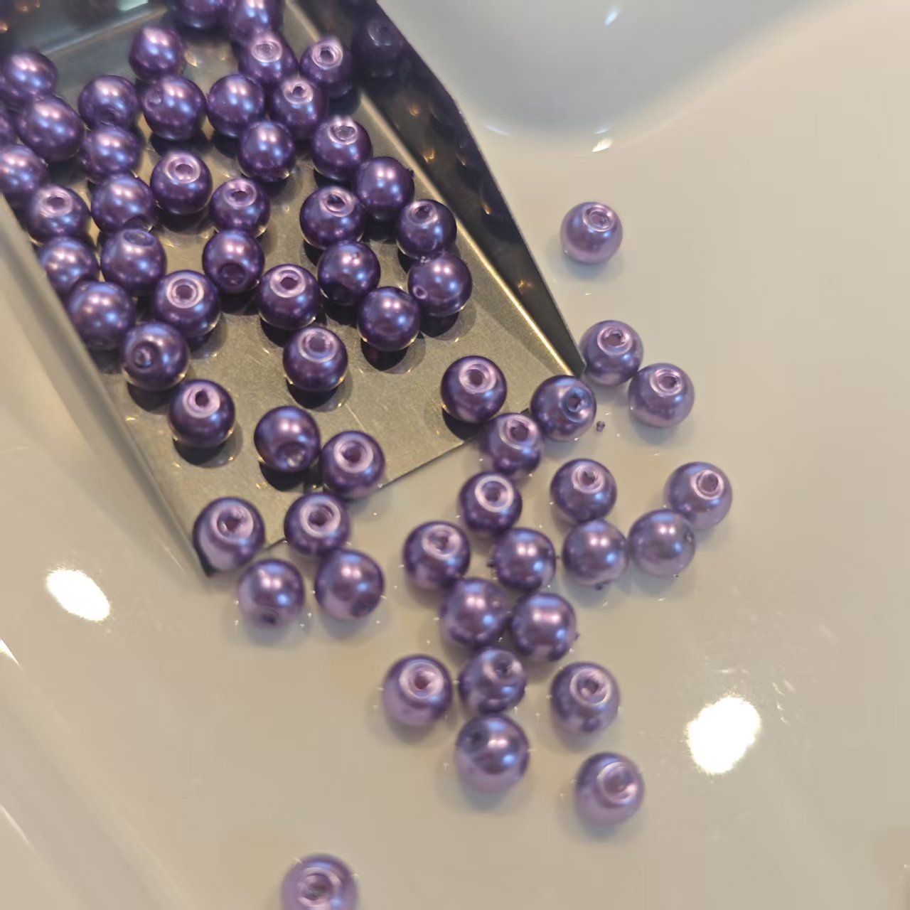 AJ128  50pcs 6mm Purple Resin Beads