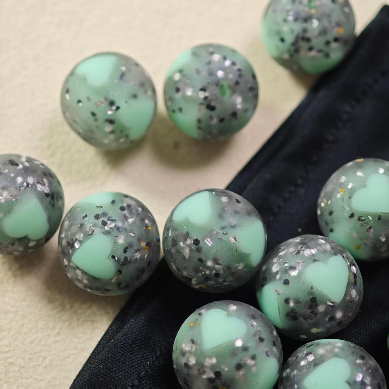 E029【6pcs】 16mm resin beads