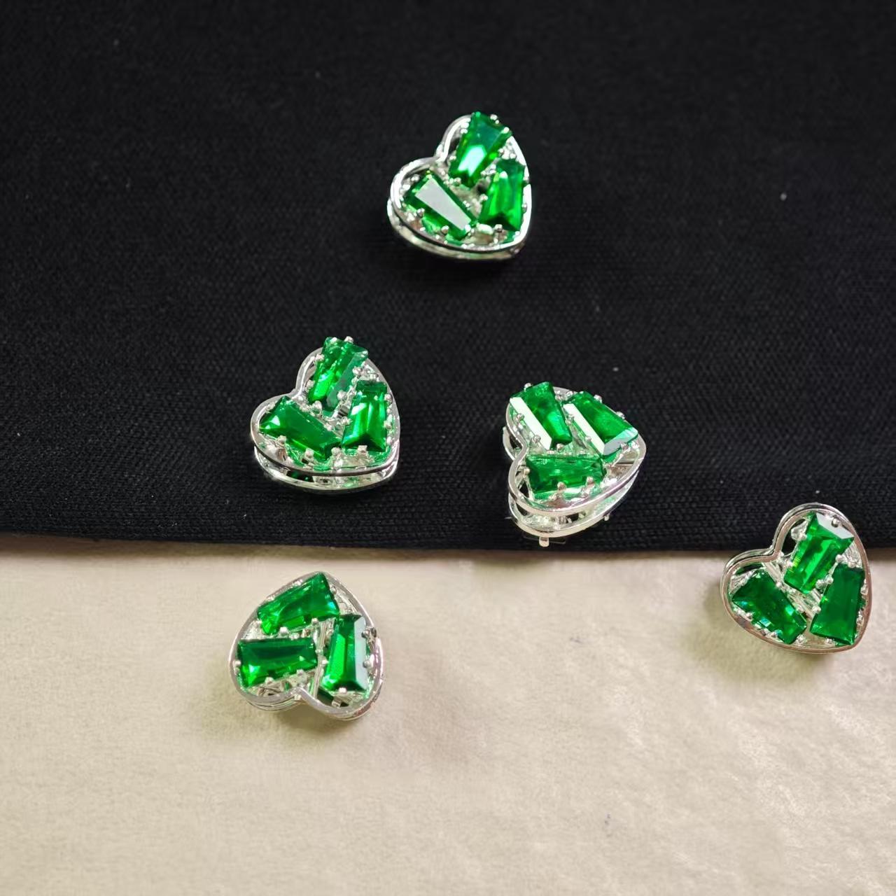A056【5pcs】 Zircon