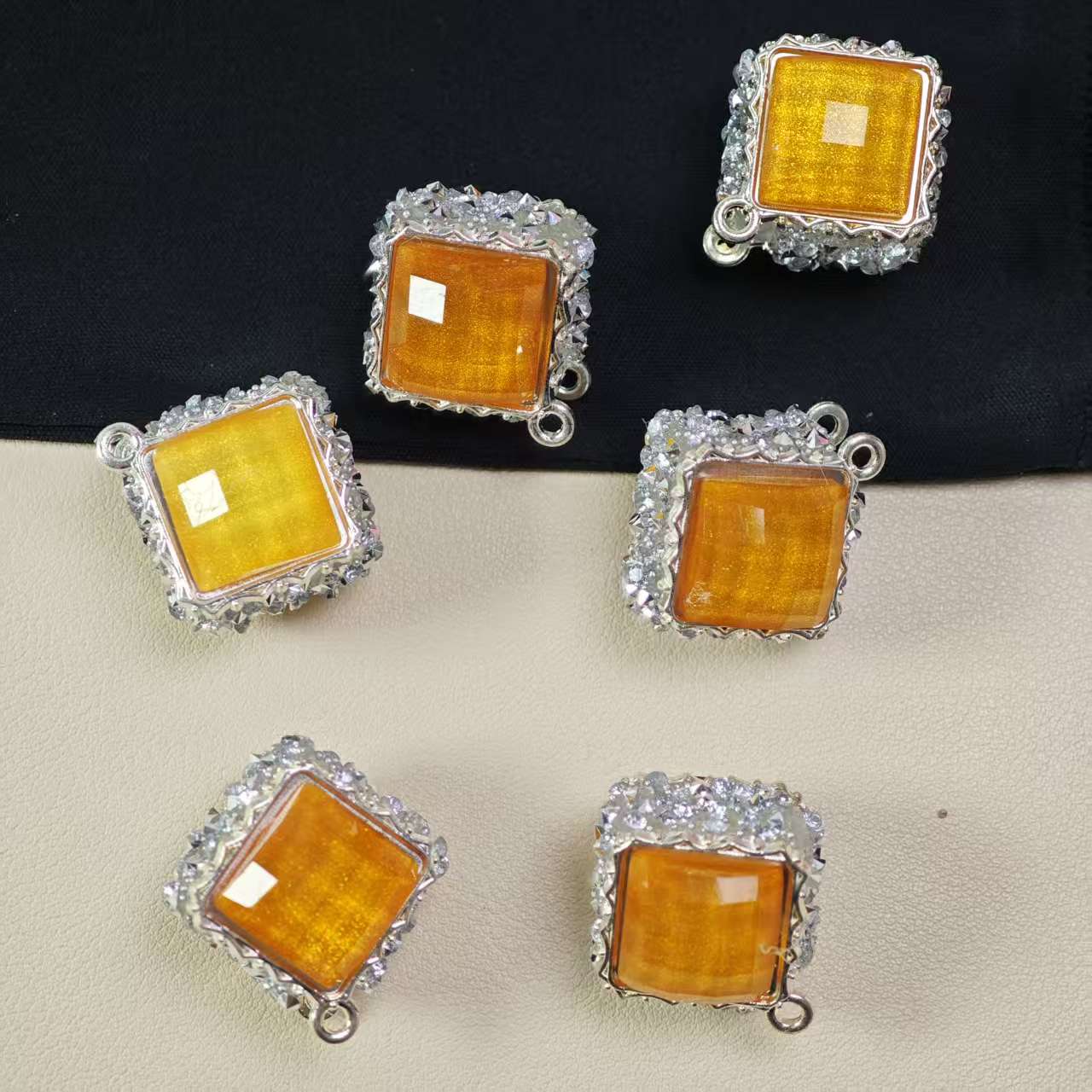 M087【2pcs】 Alloy beads