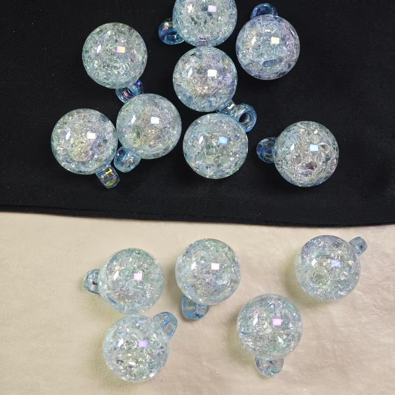 E138【20pcs】 16mm resin beads