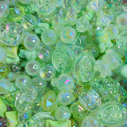 B602 Light green beads mix