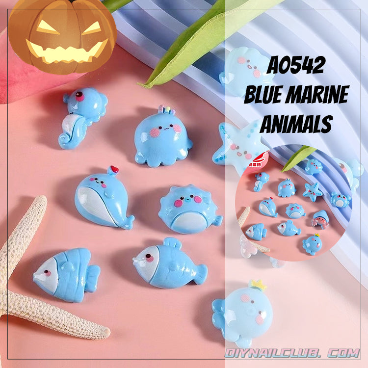 B110 Blue marine  animals