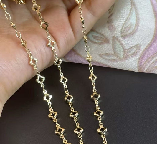 AJ055(Hollow Four-Leaf Clover Chain