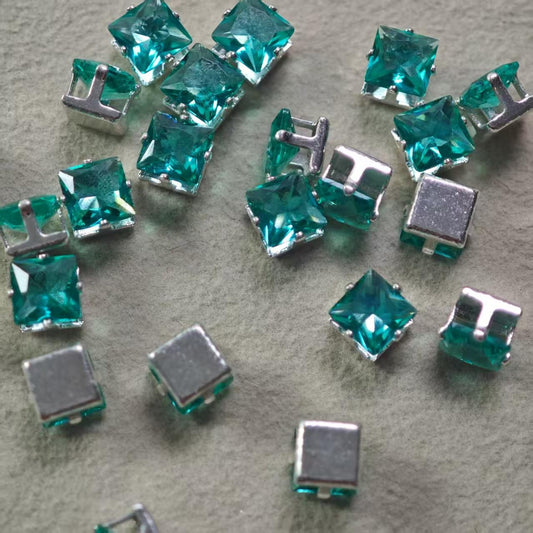 A024【25pcs】 Zircon