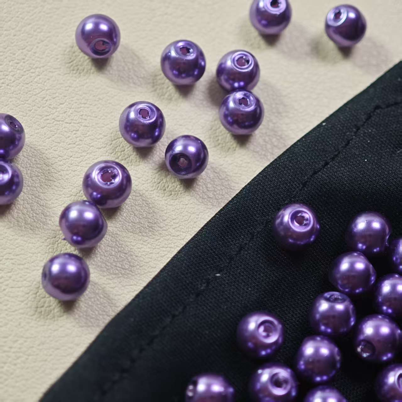 D008【25pcs】 6mm resin beads