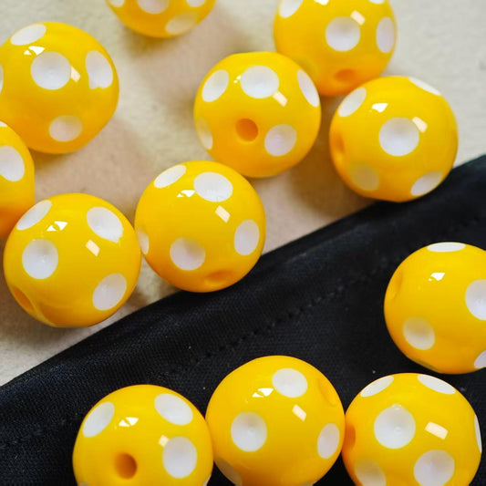 E045【10pcs】 16mm resin beads