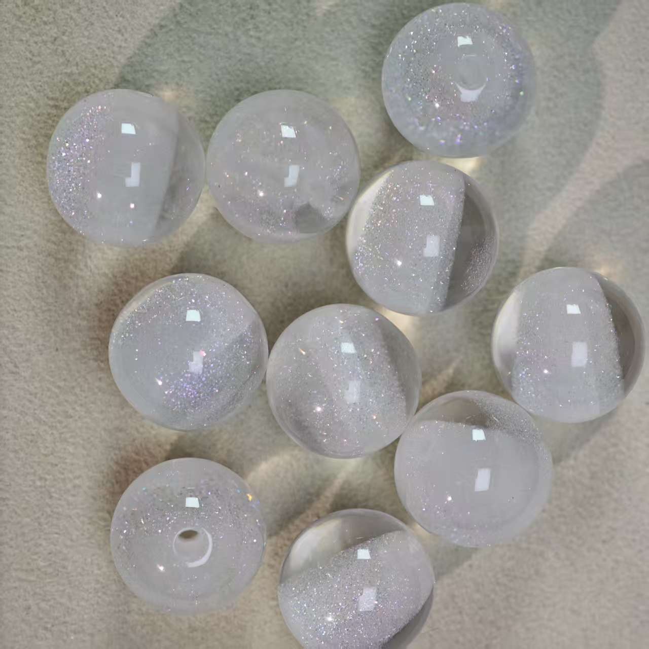 E098【10pcs】 16mm resin beads