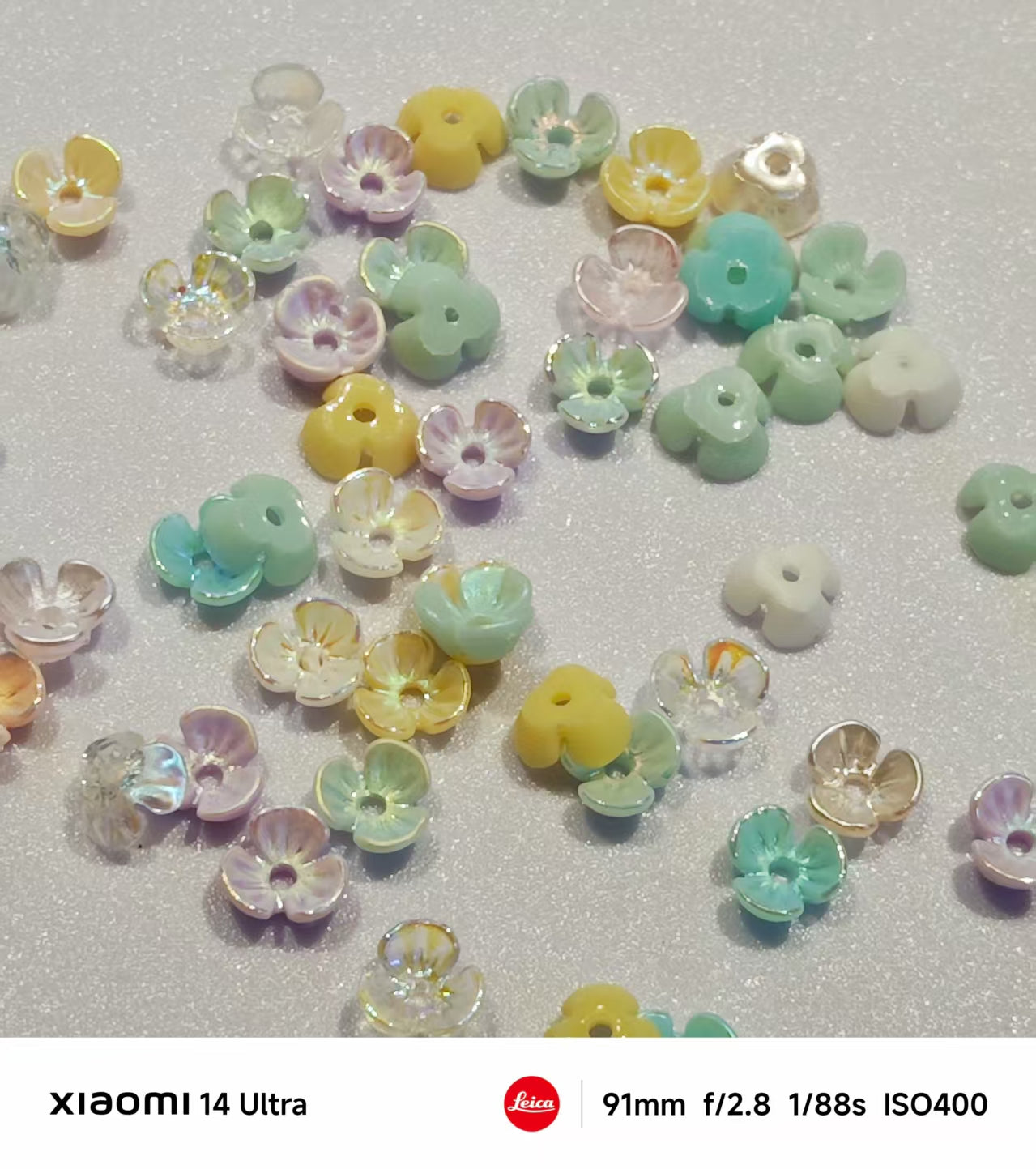 AJ380 【95pcs】 6mm Mixed Color Flower Beads - Assorted Floral Spacer Beads for DIY Jewelry Making