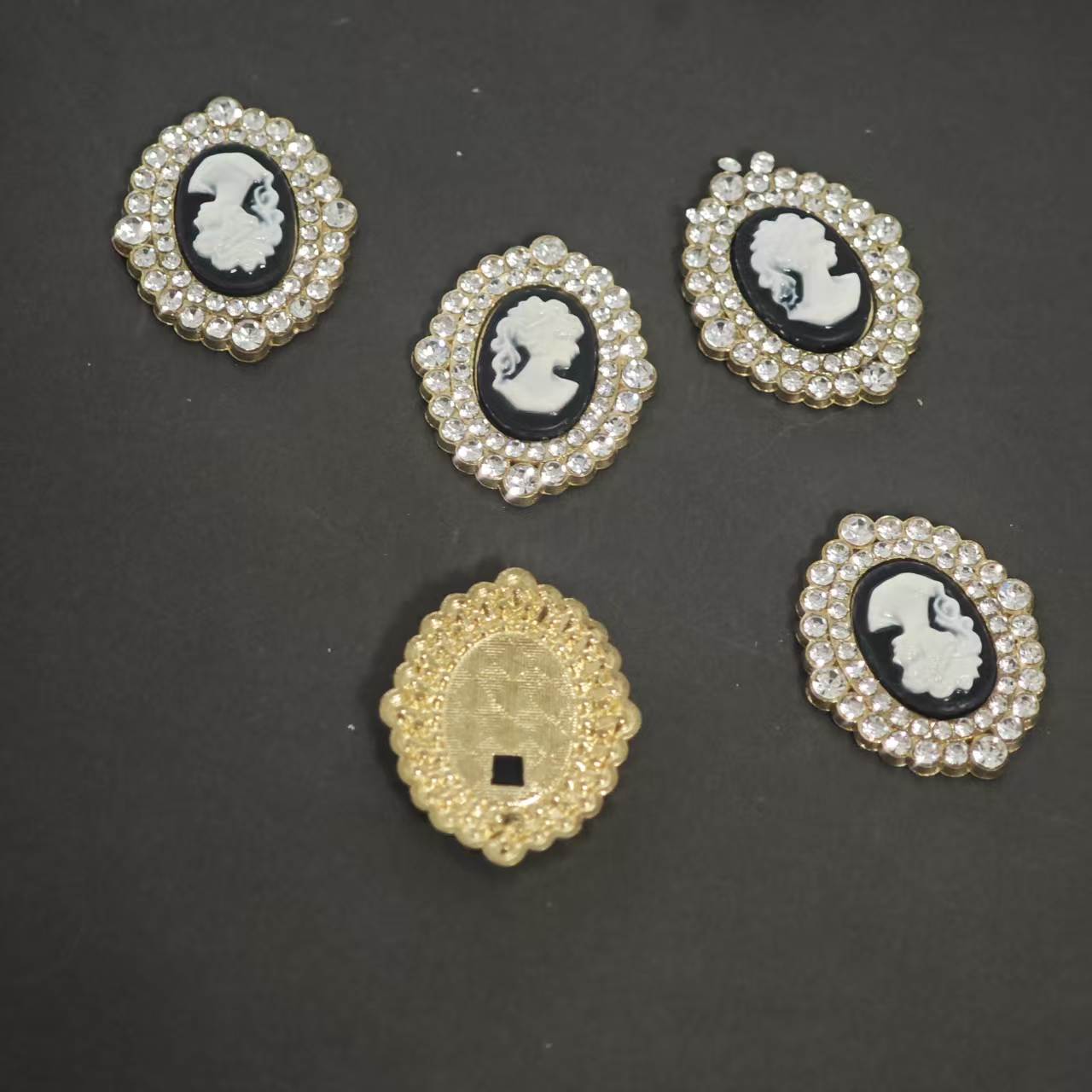 Z028 1pc jewellery