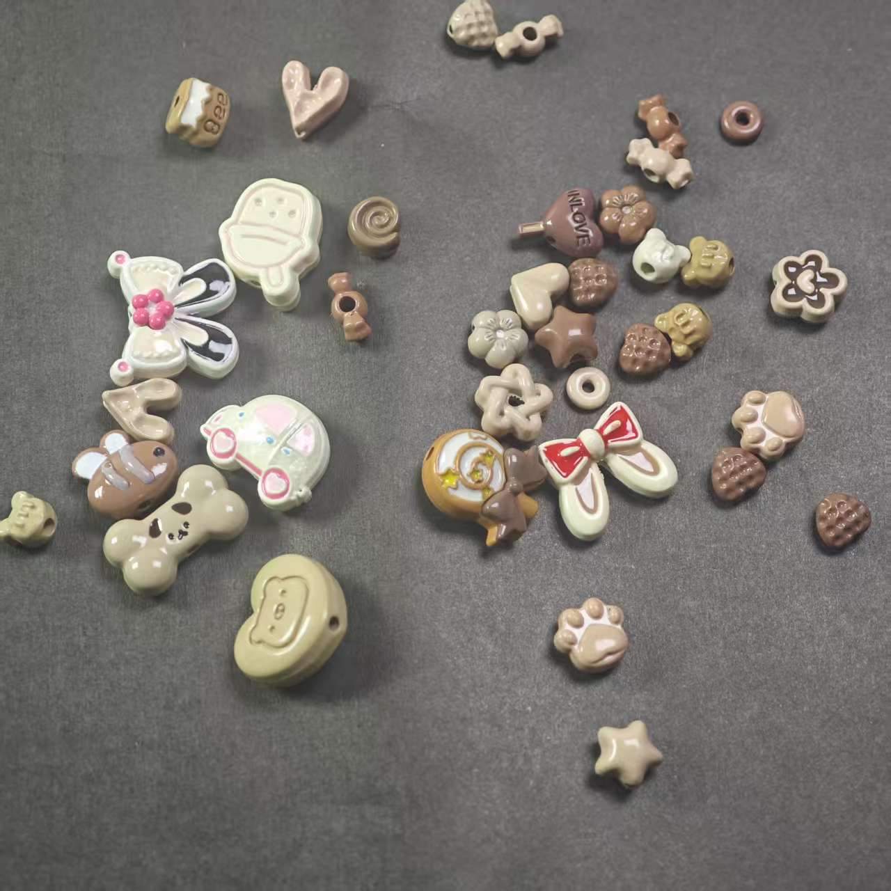 M094【38pcs】  Mixed Alloy Beads Random Sizes & Styles