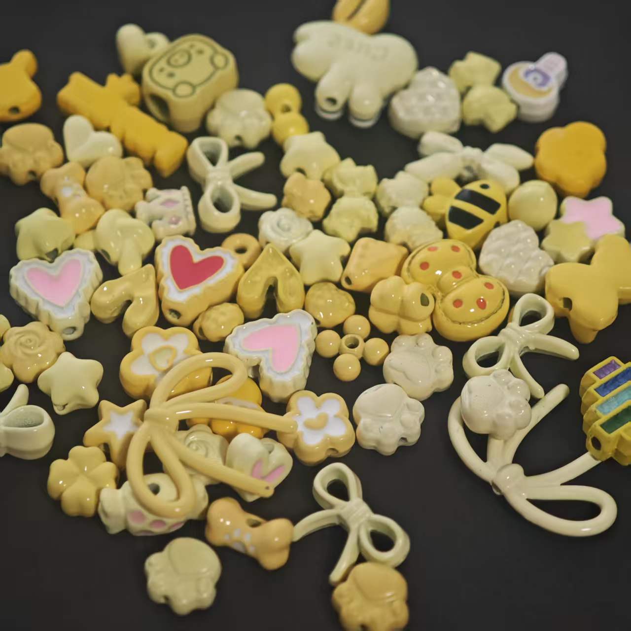 z018 50pcs alloy beads